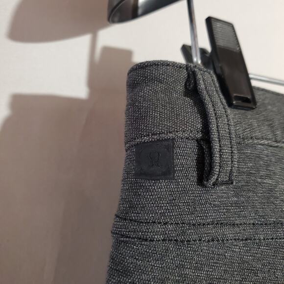 Lululemon ABC Skinny 34" Tech Canvas Pant Mens 30 Gray Commute Travel Casual - Picture 8 of 15